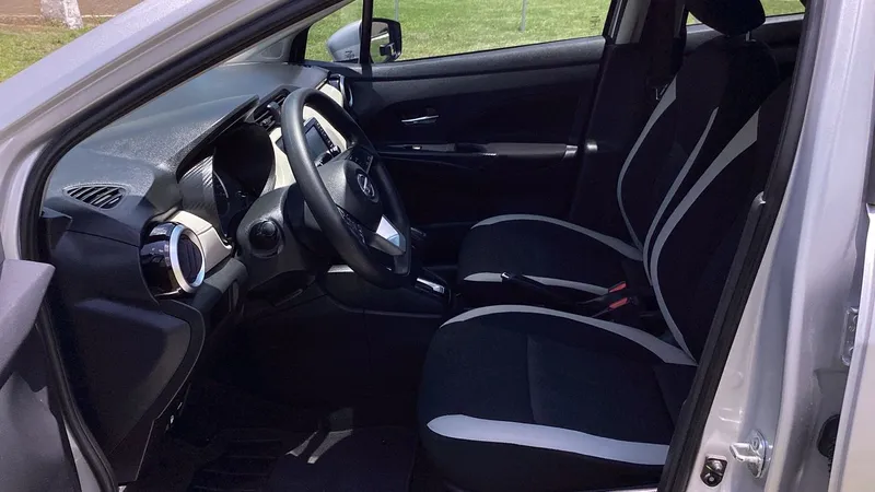 Nissan Versa 2022