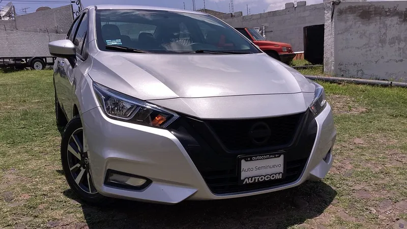 Nissan Versa 2022