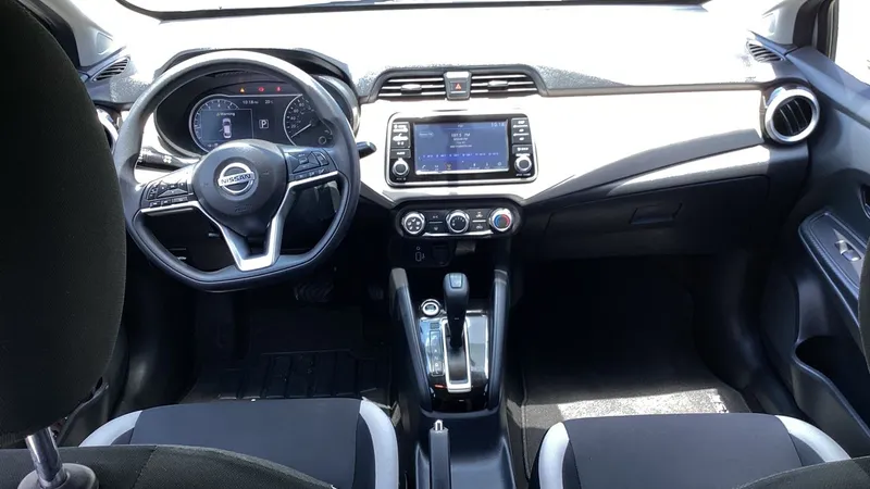 Nissan Versa 2022