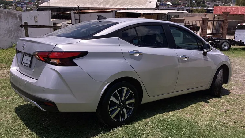 Nissan Versa 2022