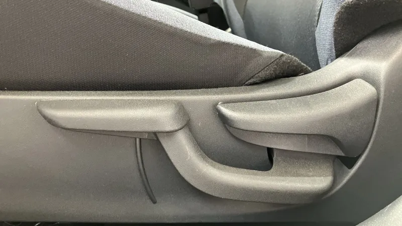 Nissan Versa 2023