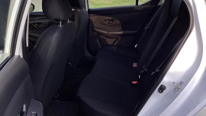 Nissan Sentra 2024