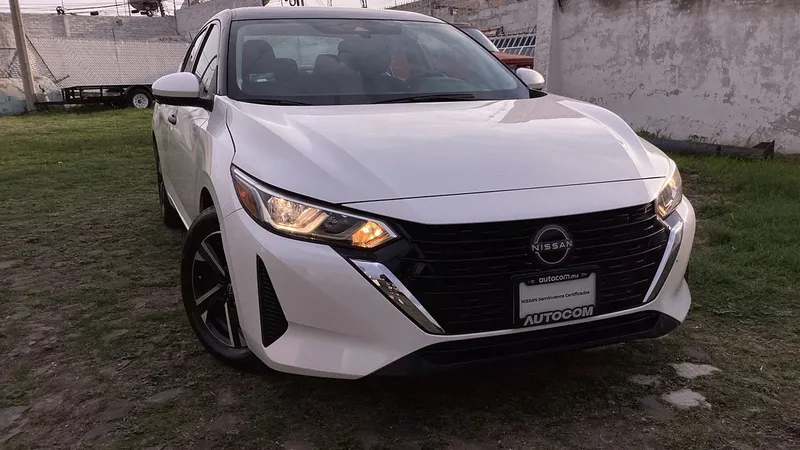 Nissan Sentra 2024