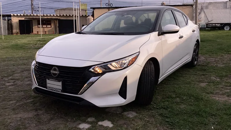 Nissan Sentra 2024