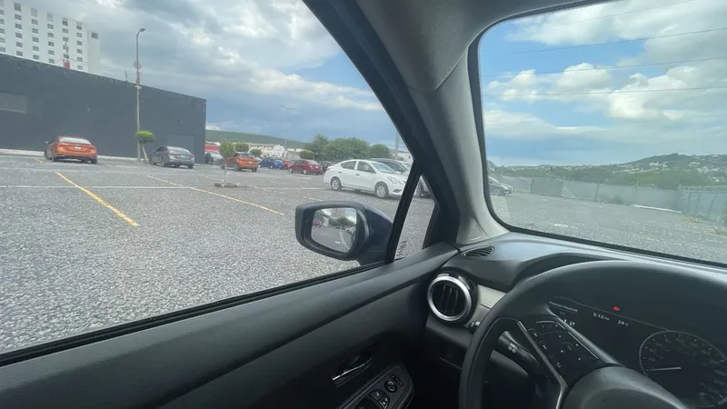 Nissan Versa 2024
