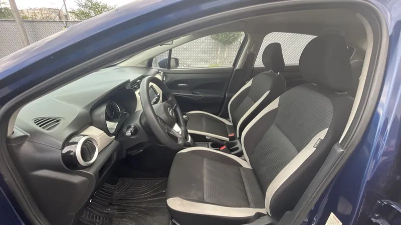 Nissan Versa 2024