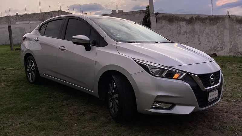 Nissan Versa 2021
