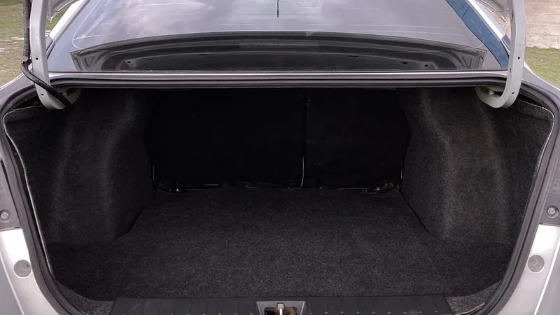 Nissan Versa 2021