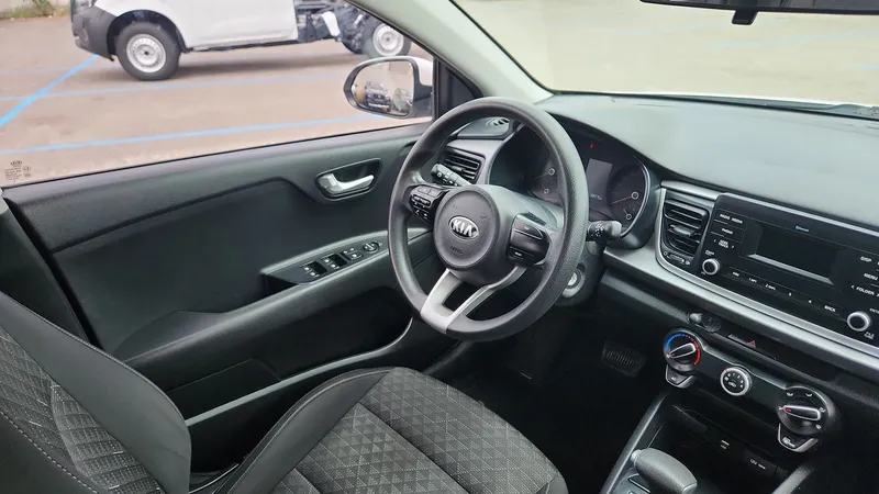 Kia Rio Sedan 2021