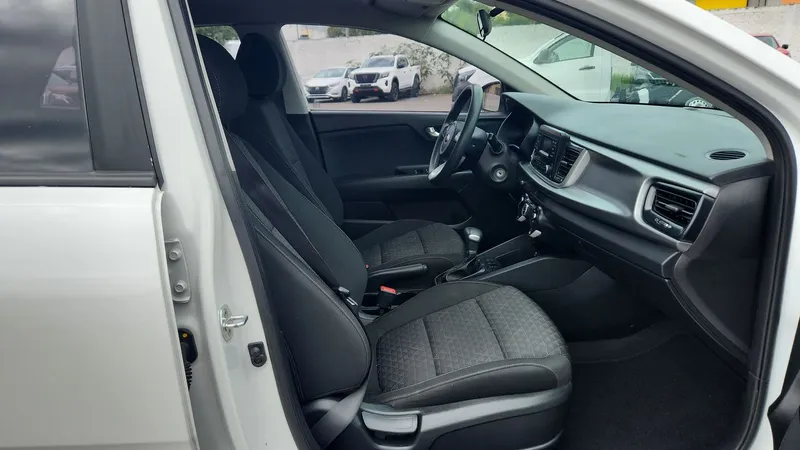 Kia Rio Sedan 2021