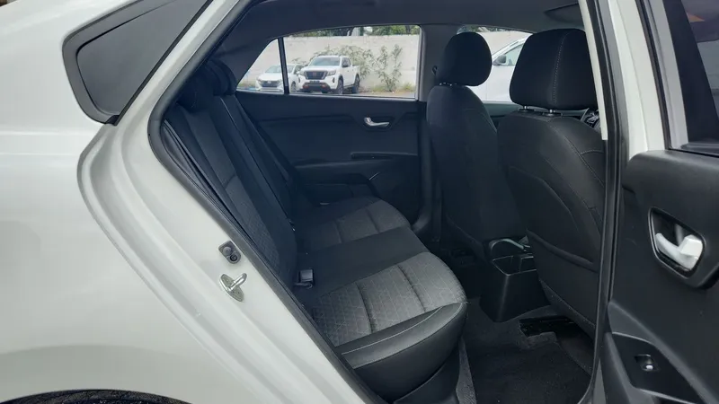 Kia Rio Sedan 2021