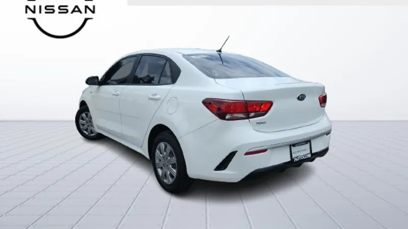 Kia Rio Sedan 2021