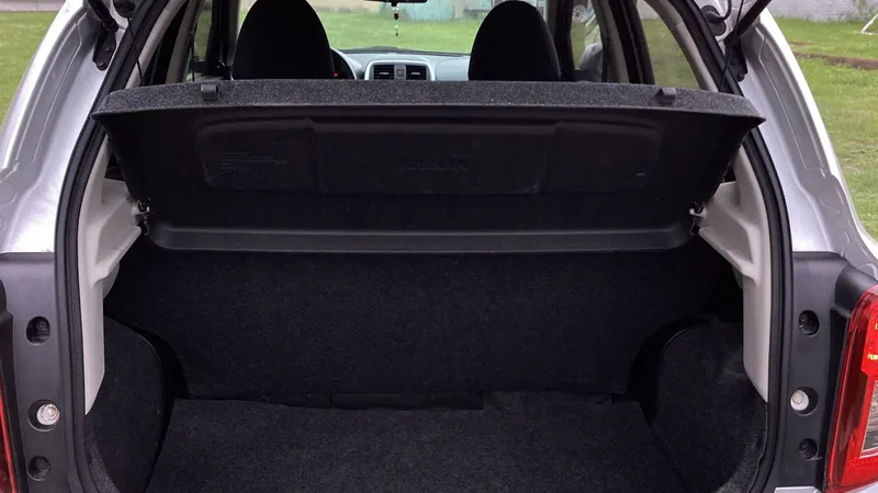 Nissan March 2018