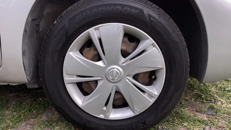 Nissan March 2018