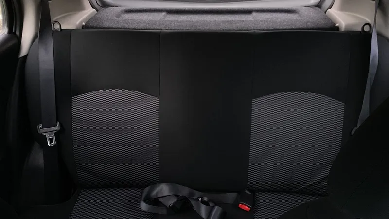 Nissan March 2022