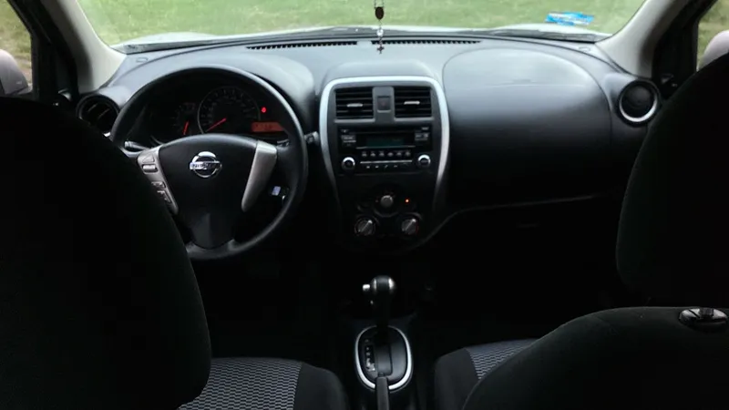 Nissan March 2022