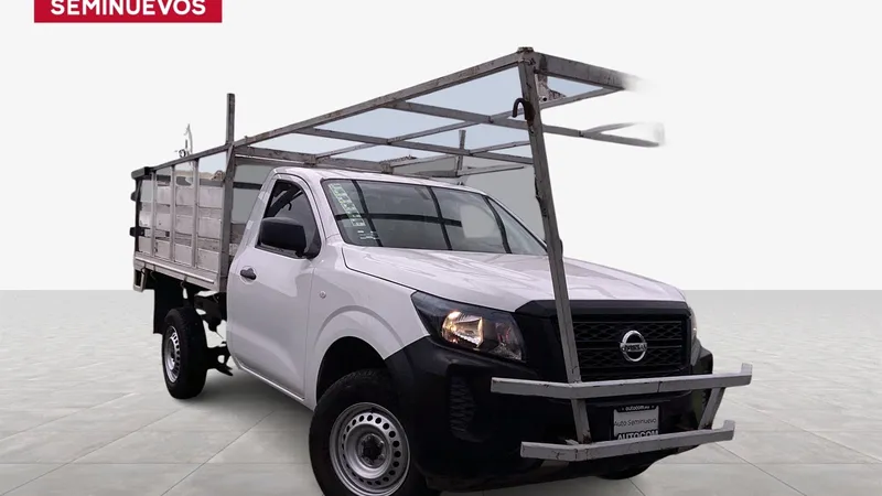 Nissan Np300 2022