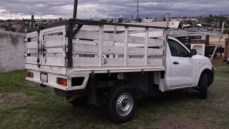 Nissan Np300 2022