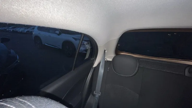 Nissan March 2022