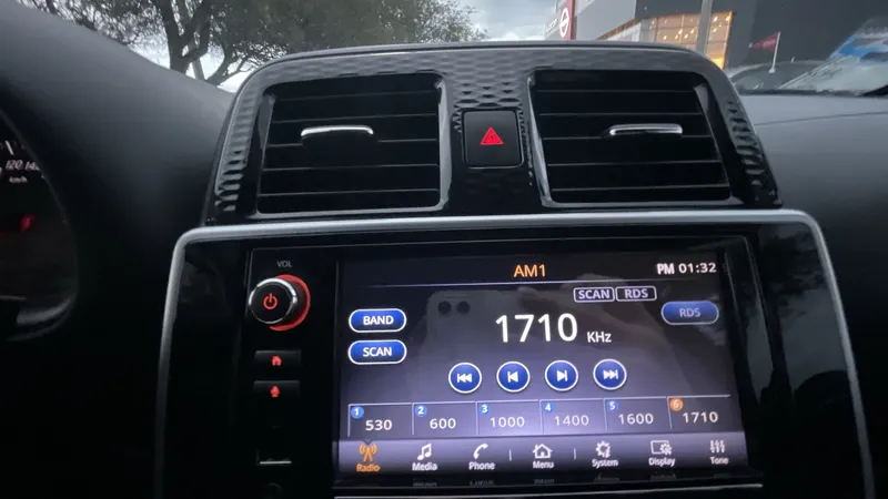 Nissan March 2022