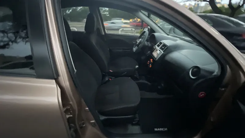 Nissan March 2022