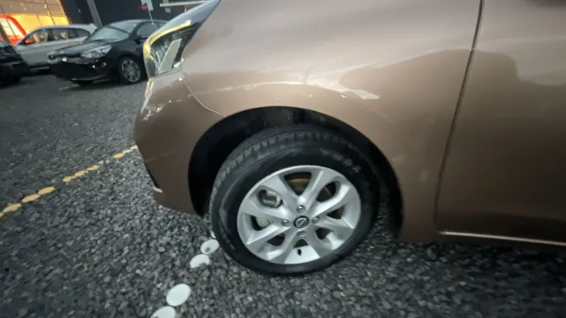 Nissan March 2022
