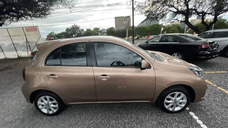 Nissan March 2022