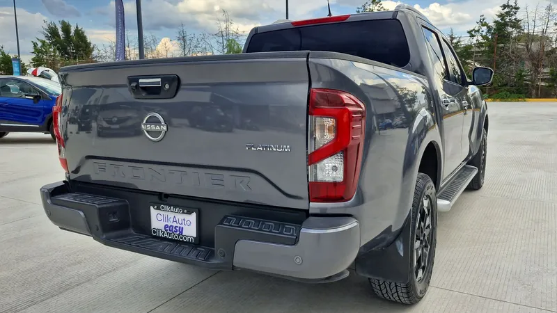 Nissan Frontier 2023