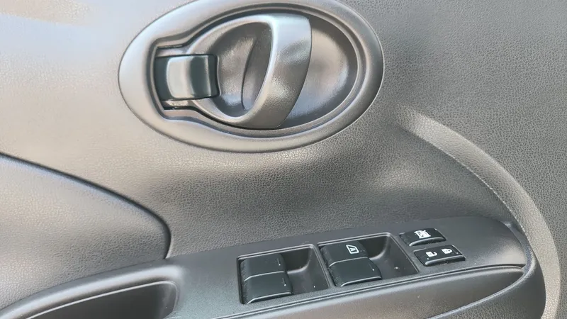 Nissan V-drive 2024