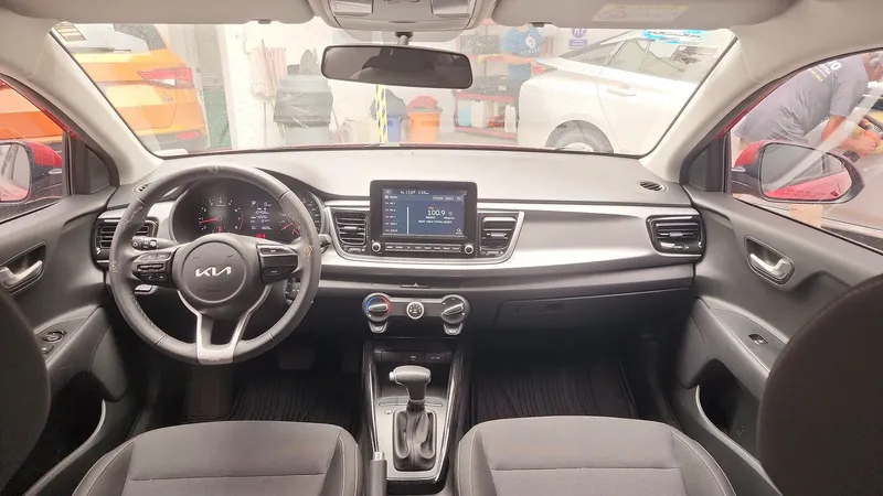 Kia Rio Sedan 2023