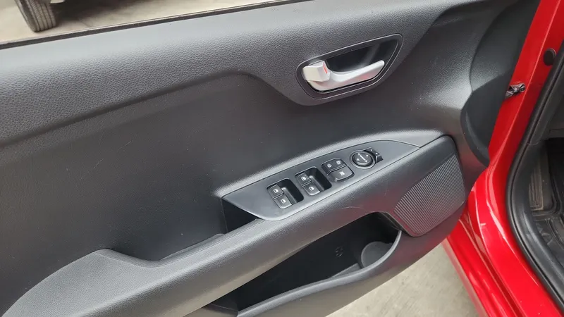 Kia Rio Sedan 2023