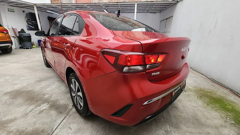 Kia Rio Sedan 2023