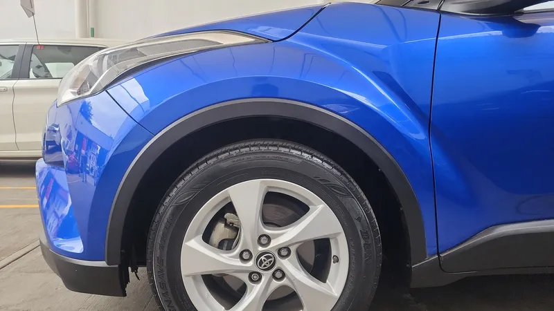 Toyota C-hr 2019