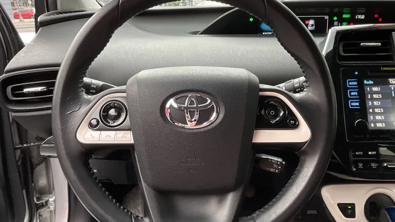 Toyota Prius 2017