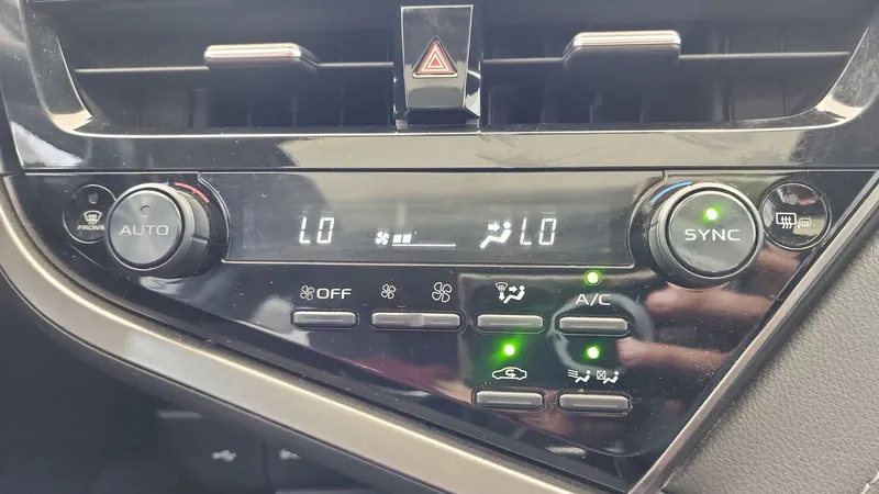 Toyota Camry 2022