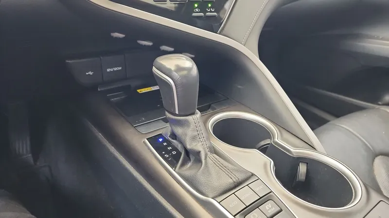 Toyota Camry 2022