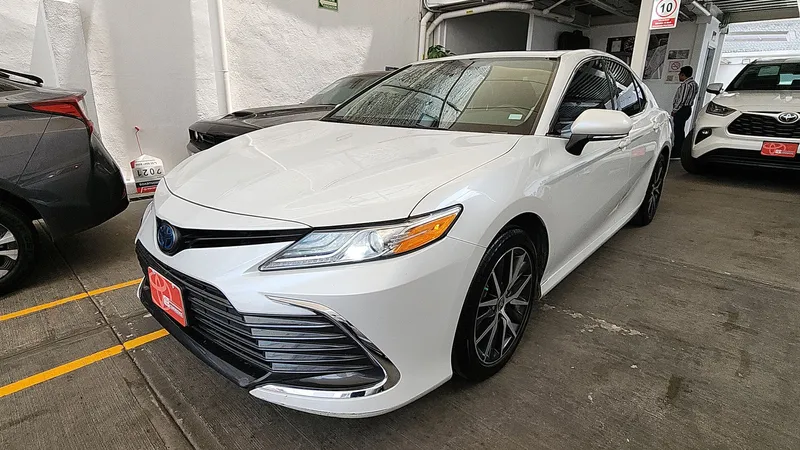 Toyota Camry 2022