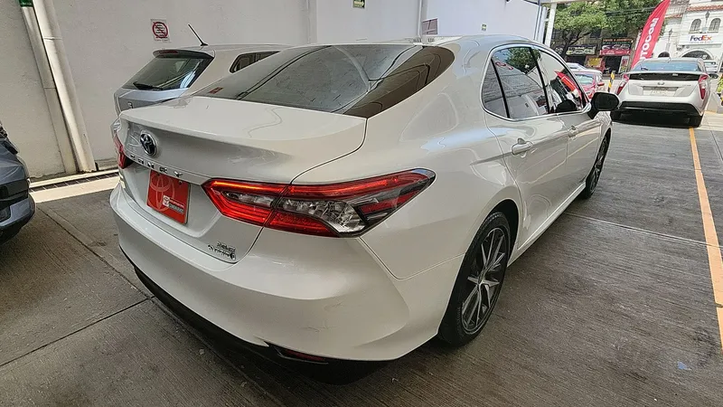 Toyota Camry 2022