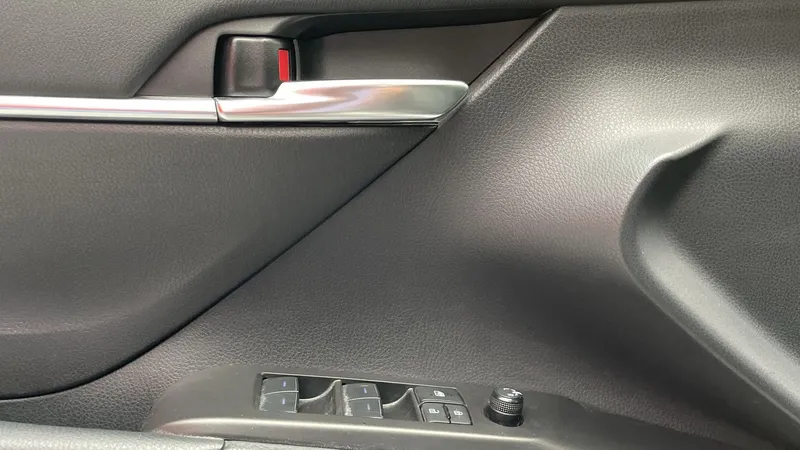 Toyota Camry 2024