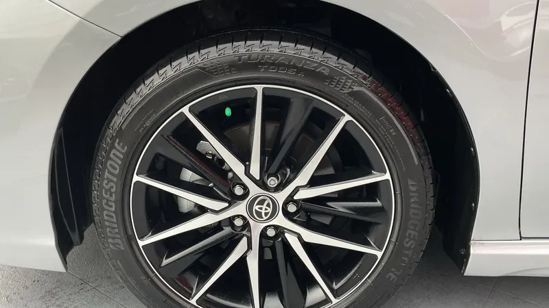 Toyota Camry 2024