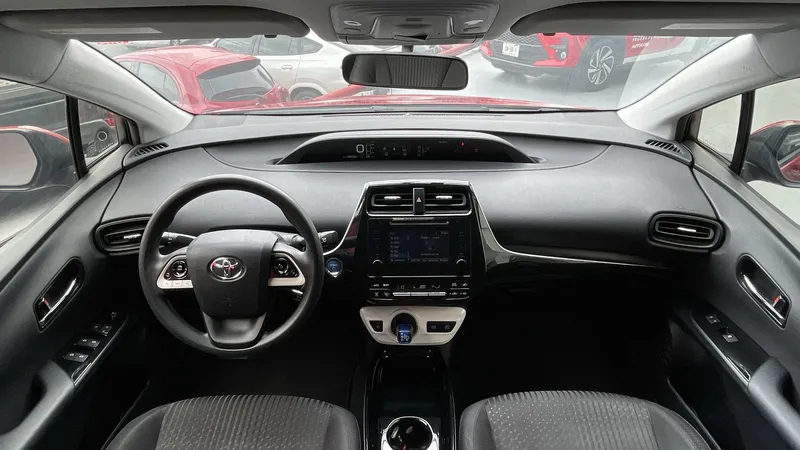 Toyota Prius 2017