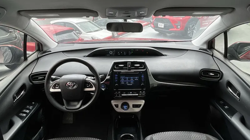 Toyota Prius 2017
