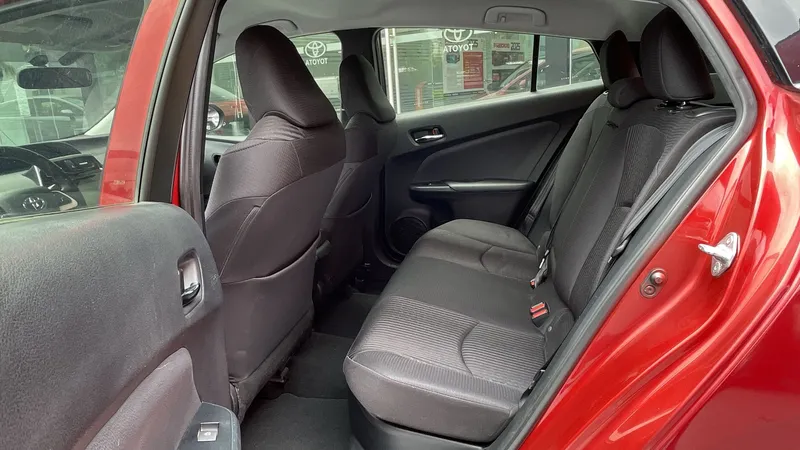 Toyota Prius 2017
