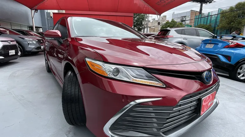 Toyota Camry 2022