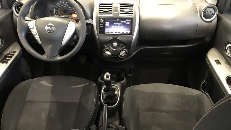 Nissan March 2020