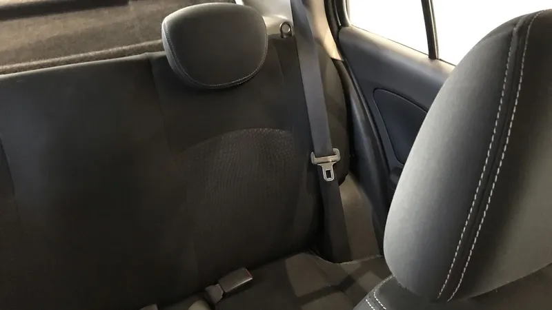 Nissan March 2020