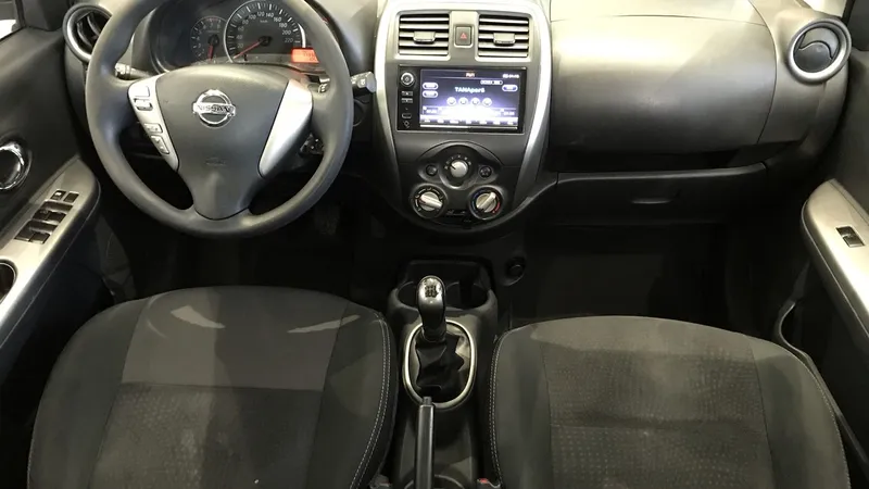 Nissan March 2020