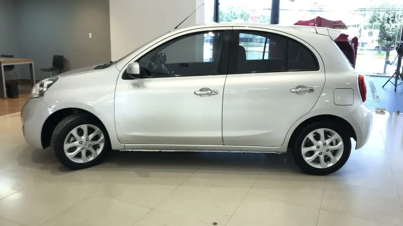 Nissan March 2020