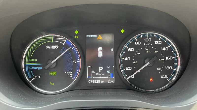 Mitsubishi Outlander Phev 2021