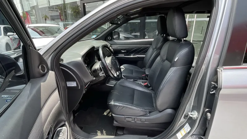 Mitsubishi Outlander Phev 2021